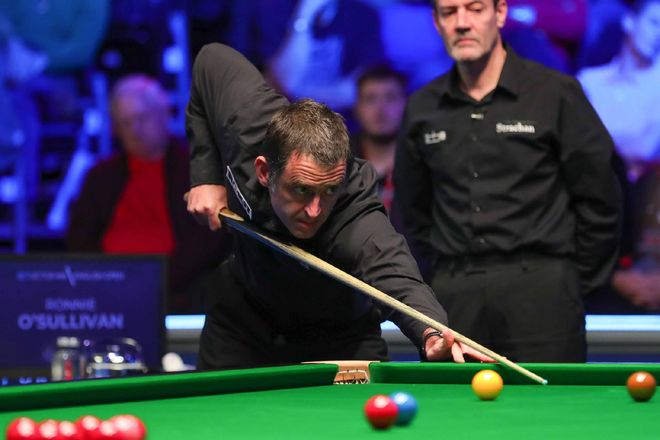 借助新媒体 借助新媒体